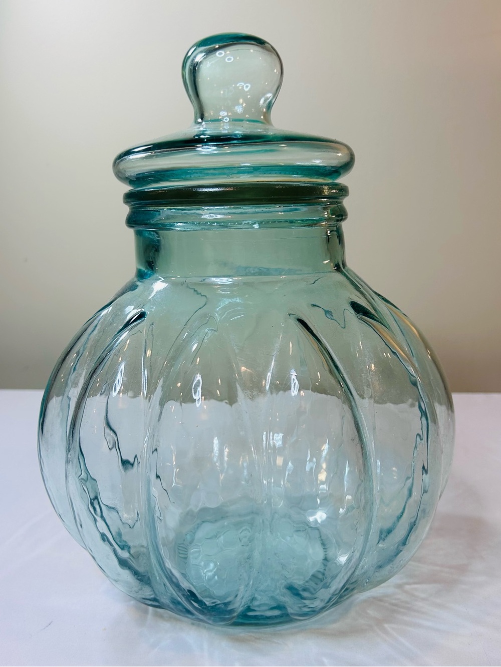 Vintage Green Glass Apothecary Jar Pumpkin Shaped Container W/top Made In Italy